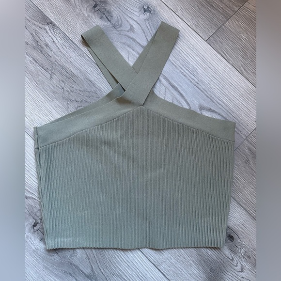 Debut women’s knit tank size M/L sage green - Picture 2 of 4